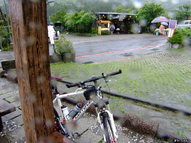 【遊記】一個人的北部慘痛之旅~~~~~~又冷又下雨又累還爆膝