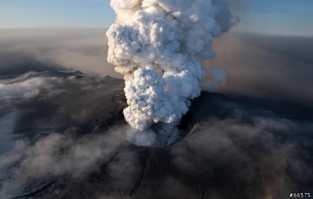 冰島火山 - 大自然的力量。