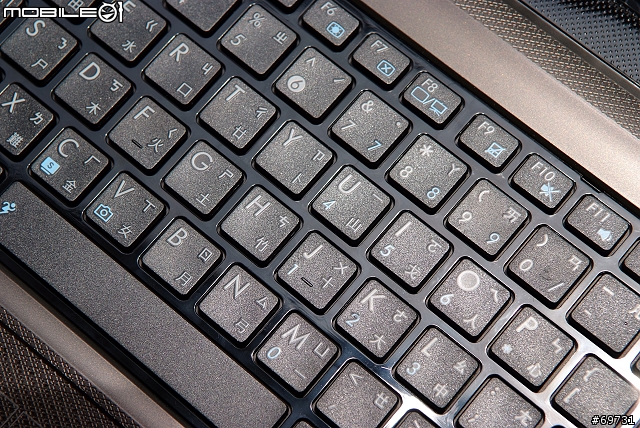 《熊寶貝》新妝上市，ASUS K42JV