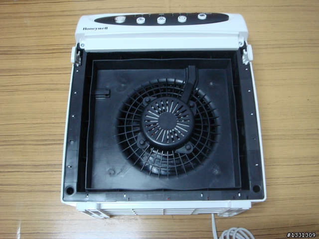 [簡易開箱]HoneyWell 16300空氣清淨機