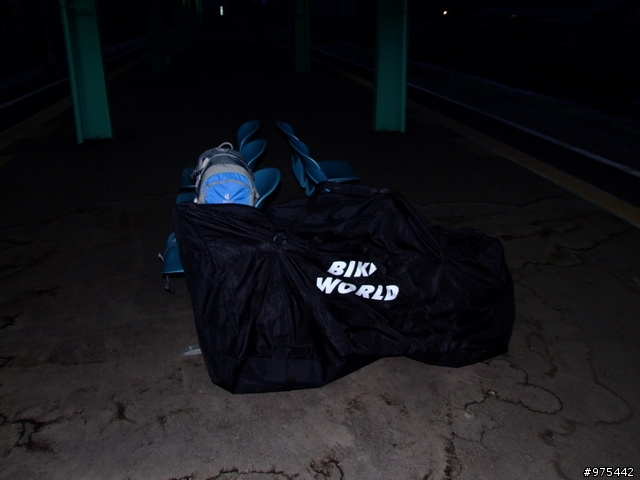 【遊記】一個人的北部慘痛之旅~~~~~~又冷又下雨又累還爆膝