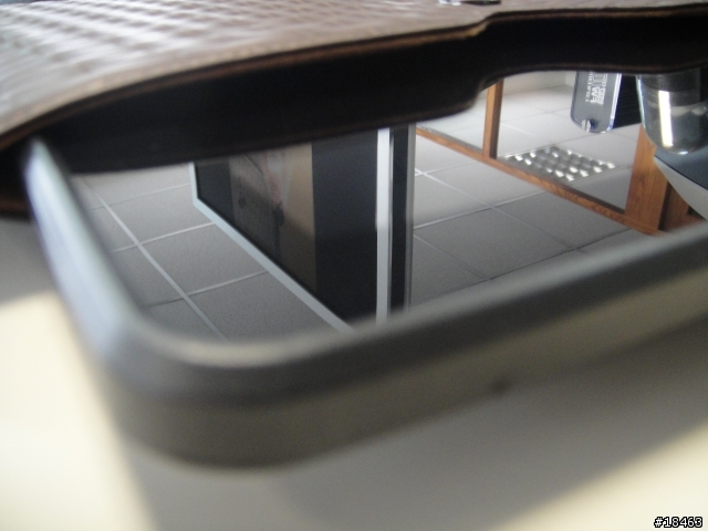 [分享] Macally Metro-Case for Ipad 保護套