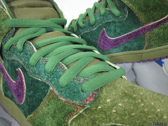 ~NIKE SB 開箱文~ DUNK HI SB SKUNK"大麻"煩