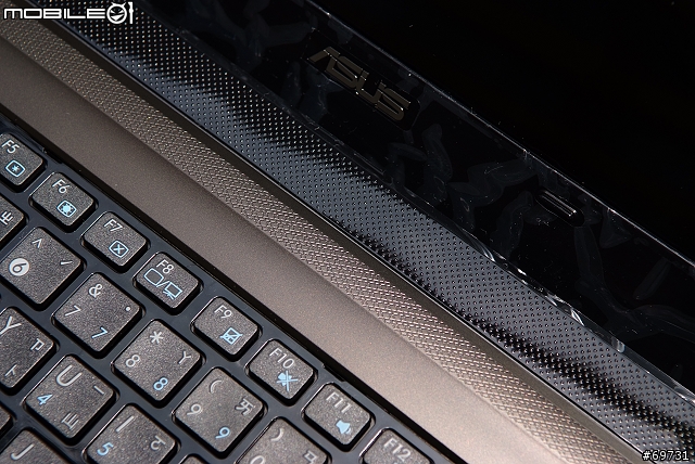 《熊寶貝》新妝上市，ASUS K42JV