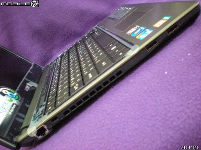 [開箱] 我真的開了Acer 3820TG的箱子了！