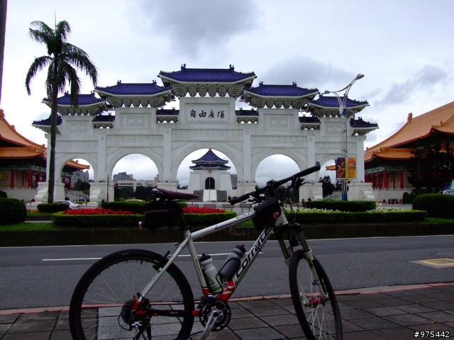 【遊記】一個人的北部慘痛之旅~~~~~~又冷又下雨又累還爆膝