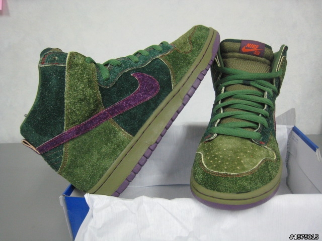 ~NIKE SB 開箱文~ DUNK HI SB SKUNK"大麻"煩