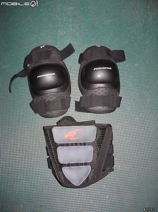 [分享]KOMINE JK-802 四季防摔衣簡單開箱