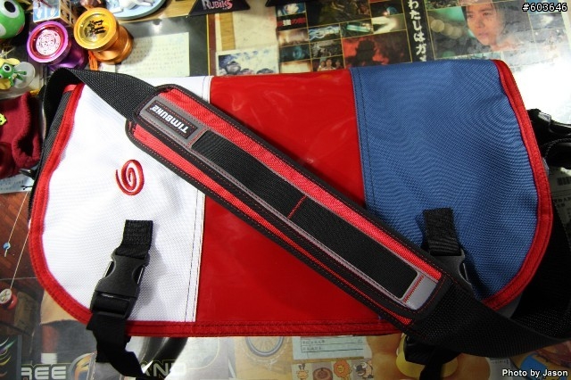 [開箱]Timbuk2 2010 Classic Messenger