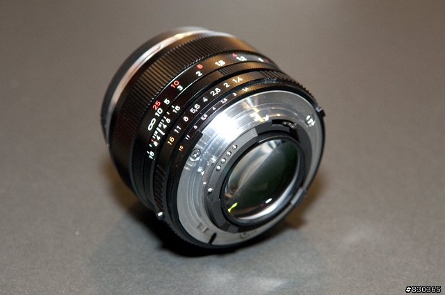 [開箱] Carl Zeiss Planar T* 1.4 50mm ZF.2 我的第一顆蔡頭 !! (04/11 更新)
