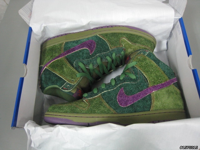 ~NIKE SB 開箱文~ DUNK HI SB SKUNK"大麻"煩