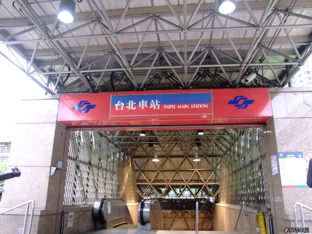 【遊記】一個人的北部慘痛之旅~~~~~~又冷又下雨又累還爆膝