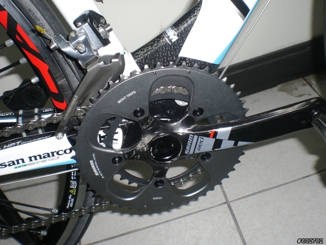 KOM TEAM 誕生
