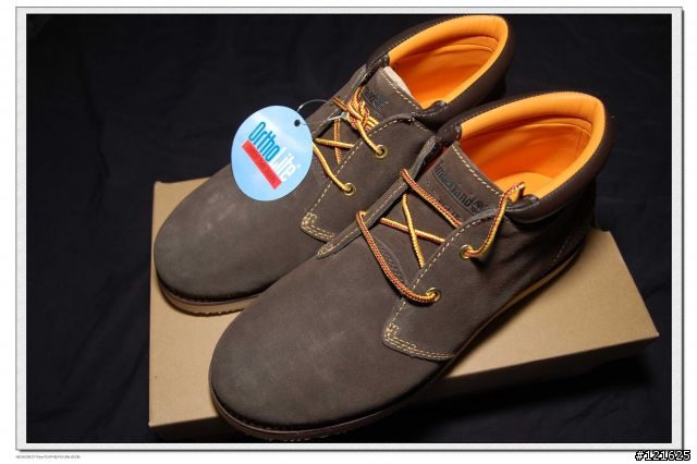 優雅VS粗曠  Timberland 袋鼠鞋.古著風黃靴