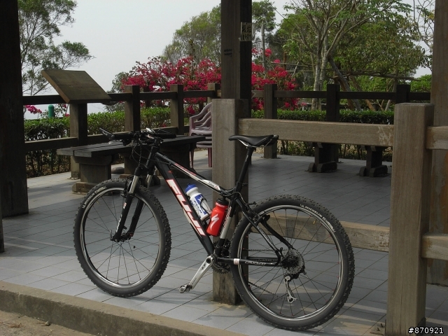 大崗山