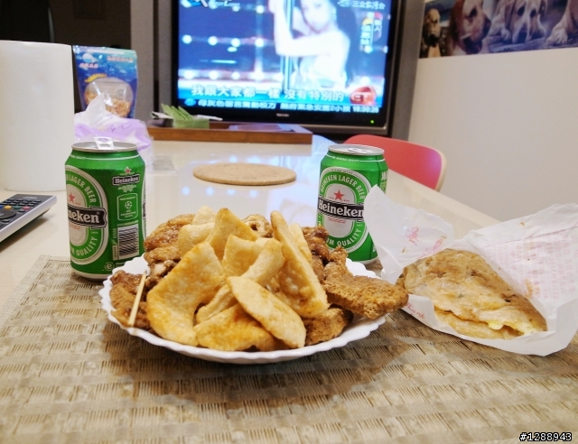 [新增今晚營養晚餐]向人妹請進~~黑八寶流的節約料理