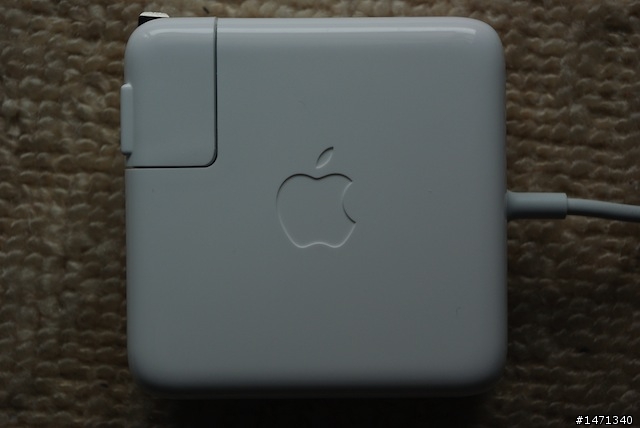 [開箱]New MacBook Pro 13" 2.4GHz 開箱（另有ipod touch 8g）最終完成版