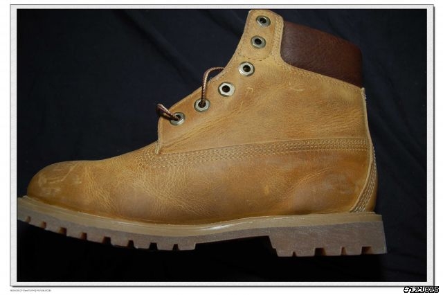 優雅VS粗曠  Timberland 袋鼠鞋.古著風黃靴