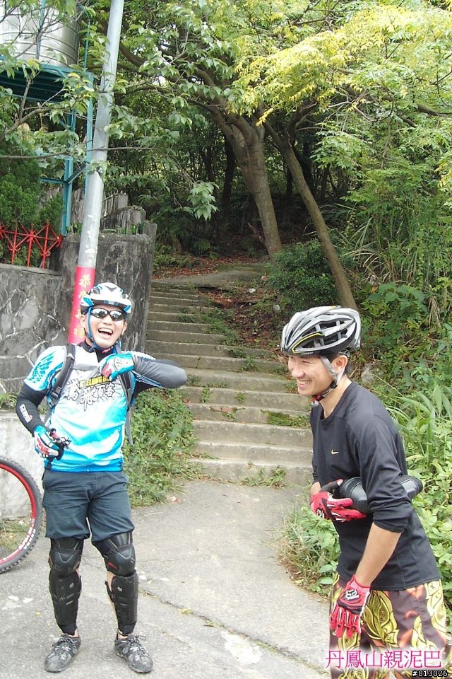 [分享]OFF路得，丹鳳山新手親泥巴