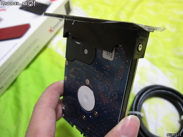 [開箱]Xtreamer開箱兼簡單測試分享