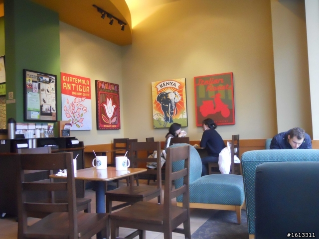 BMX表演  附有正妹圖