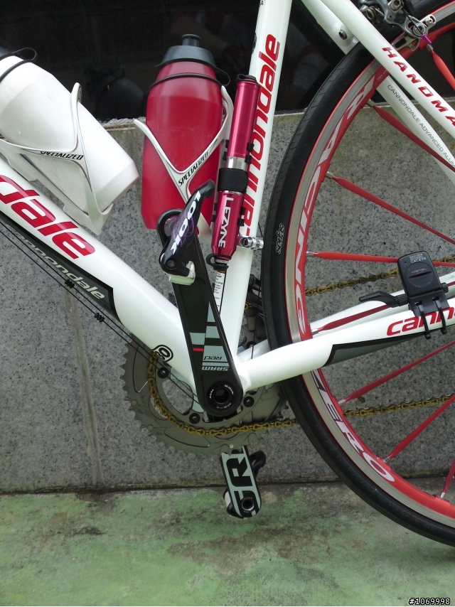 [開箱文]Cannondale CADD 9 BB30+RED BB30(增友人的 SUPER SIX照片)