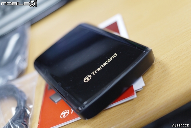 [開箱]創見USB3.0 2.5吋隨身硬碟 給你三倍速的快感~