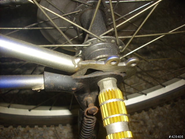請大家幫我看一下這台是登山車還是上坡車?