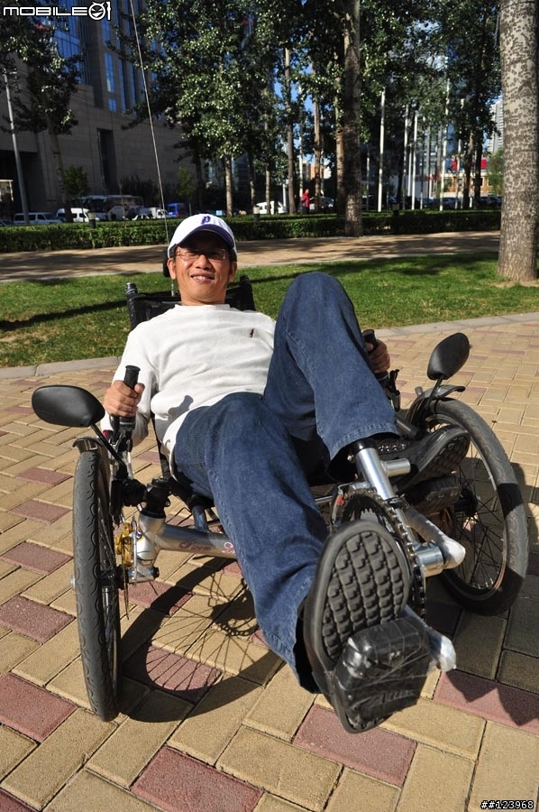 斜躺車車主來簽到啦! 新增FB粉絲團(在第一頁) 5/24更新