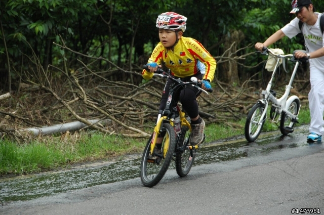 2010樂活慢騎不落二之一定慢慢騎（照片請自取）