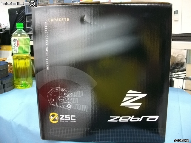 [開箱文]我不帥，但是我很實在之 zebra F3 全罩帽