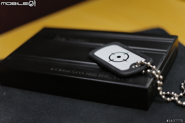 [開箱]創見USB3.0 2.5吋隨身硬碟 給你三倍速的快感~
