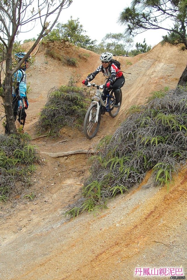 [分享]OFF路得，丹鳳山新手親泥巴