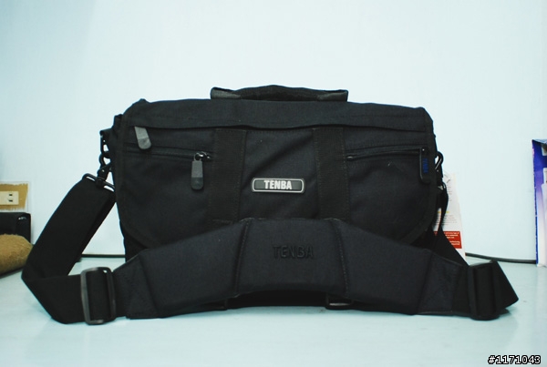 【開箱分享】Tenba PM-15 Messenger 電腦相機包