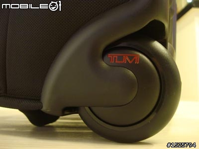[開箱+心得] 我的新豋機箱 TUMI - Alpha FXT 22020 (11樓補上使用心得囉!!)