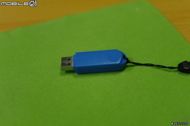 [開箱]創見USB3.0 2.5吋隨身硬碟 給你三倍速的快感~