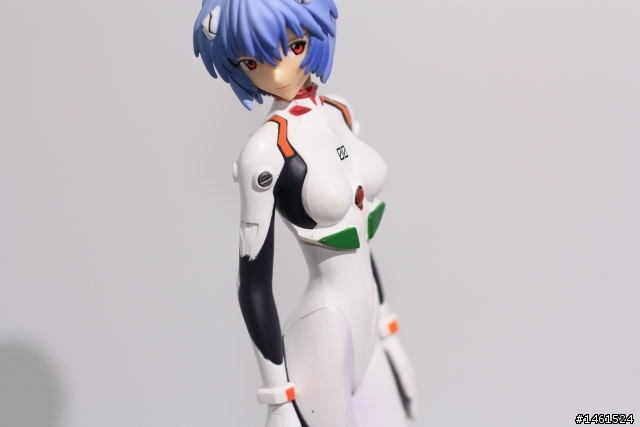 日本果然是超級動漫王國(4/20更新)--EVA,ONEPIECE,MARVEL,JOJO,推進城--簡易發表(圖多)