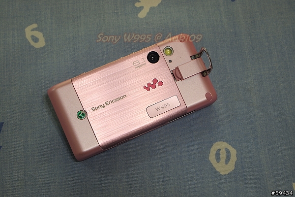 [開箱] 粉紅俏佳人 - Sony Ericsson W995