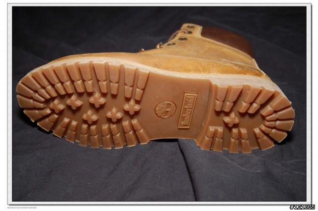 優雅VS粗曠  Timberland 袋鼠鞋.古著風黃靴