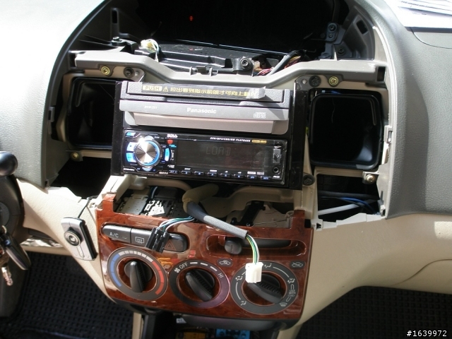 [分享] TOYOTA VIOS DIY 之換BOSS BV6450音響主機