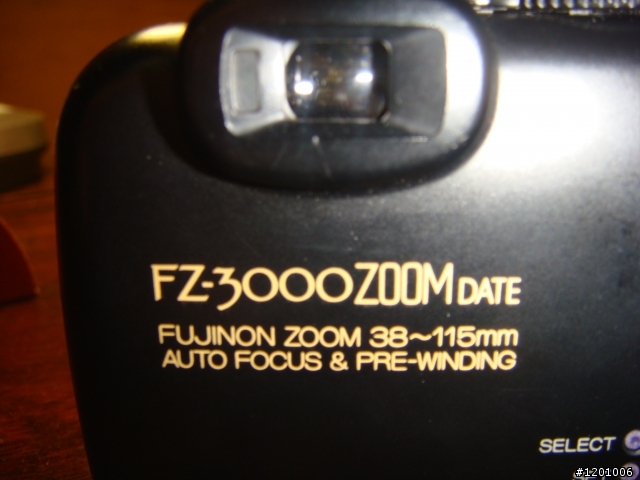 20 年前單眼機 ? 富士FZ-30000 ZOOM DATE