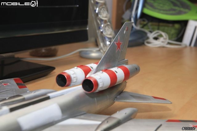 [非專業分享] 1/72 Revell Tu-22B "Blinder"