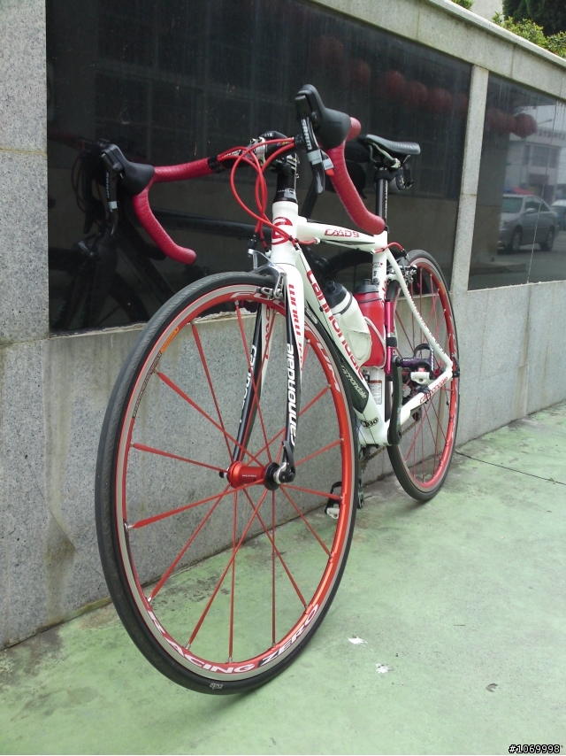 [開箱文]Cannondale CADD 9 BB30+RED BB30(增友人的 SUPER SIX照片)