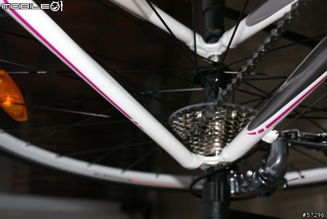 女性公路車-JULIET HFS 904