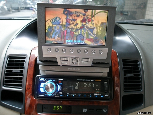 [分享] TOYOTA VIOS DIY 之換BOSS BV6450音響主機