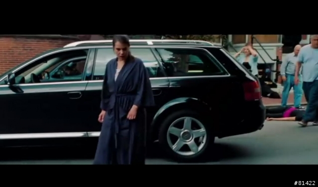 布魯斯威利-獵殺代理人,裡面有R8和AUDI A4 Avant