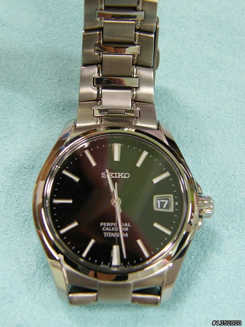 [開箱]Seiko SBQK077J 鈦金屬萬年曆款