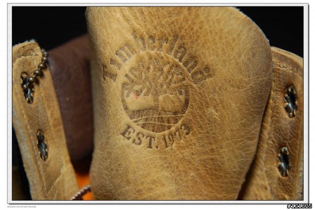優雅VS粗曠  Timberland 袋鼠鞋.古著風黃靴