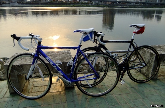 【開箱文】FUJI ROUBAIX 3.0 同場加映1.0