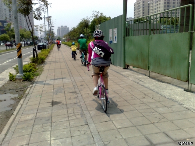 史納克南團之旗津西子灣親子路線...